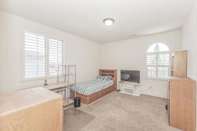 11345 N Via Montessori Drive, Fresno, CA 93730