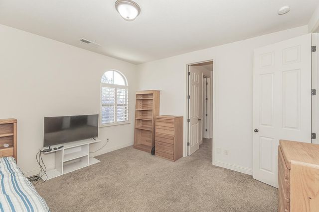 11345 N Via Montessori Drive, Fresno, CA 93730
