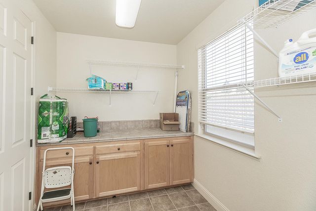 11345 N Via Montessori Drive, Fresno, CA 93730