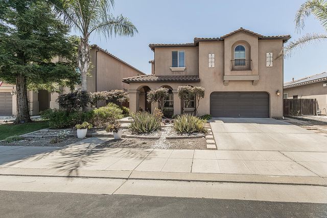 11345 N Via Montessori Drive, Fresno, CA 93730