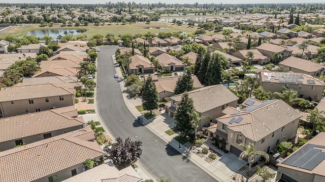 11345 N Via Montessori Drive, Fresno, CA 93730