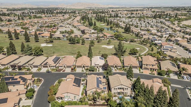 11345 N Via Montessori Drive, Fresno, CA 93730