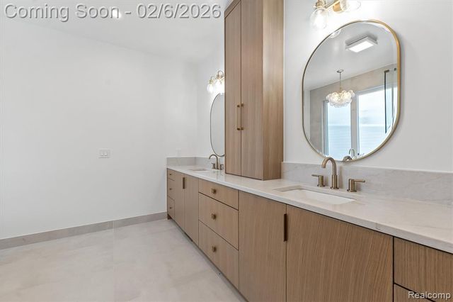 1101 Donald Avenue, Royal Oak, MI 48073