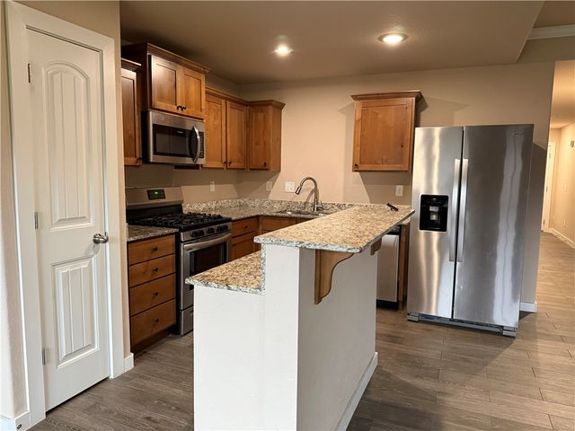 522 Vee Street, Centerton, AR 72719