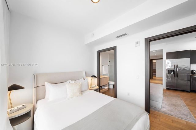 398 NE 5th St 1809, Miami, FL 33132