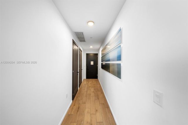 398 NE 5th St 1809, Miami, FL 33132