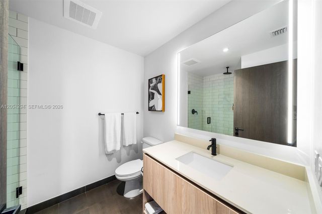 398 NE 5th St 1809, Miami, FL 33132