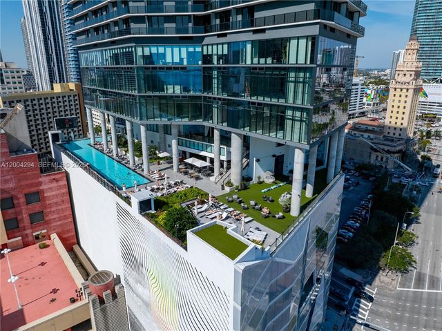 398 NE 5th St 1809, Miami, FL 33132