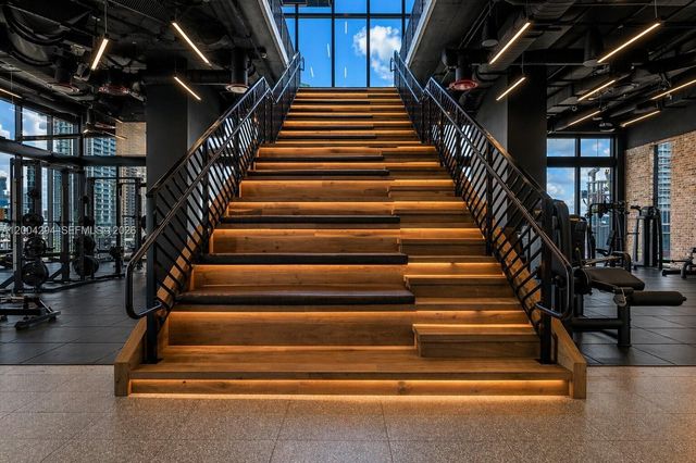 398 NE 5th St 1809, Miami, FL 33132