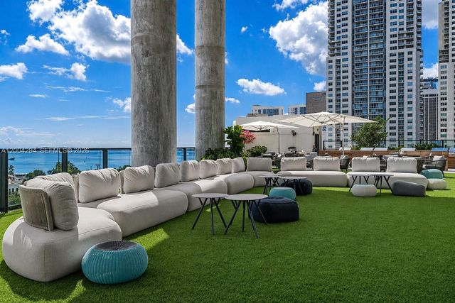 398 NE 5th St 1809, Miami, FL 33132