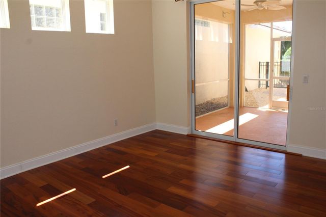 7803 33RD STREET E, Sarasota, FL 34243