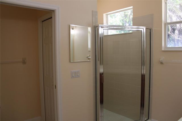 7803 33RD STREET E, Sarasota, FL 34243