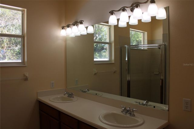 7803 33RD STREET E, Sarasota, FL 34243