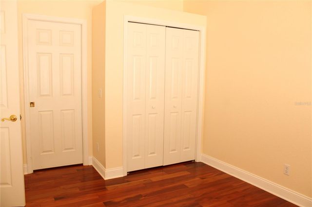 7803 33RD STREET E, Sarasota, FL 34243