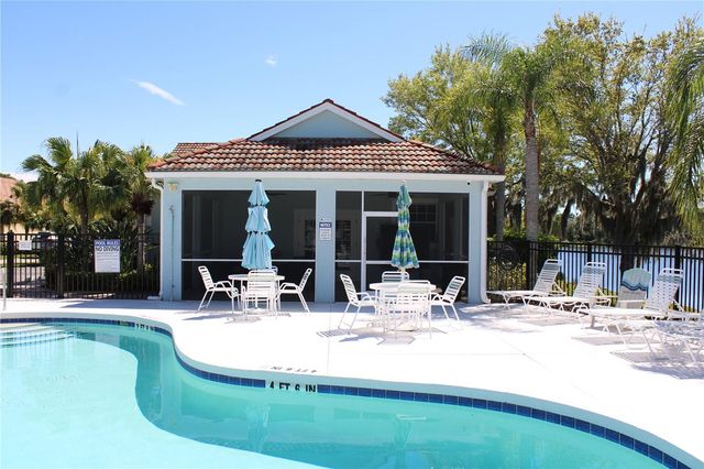 7803 33RD STREET E, Sarasota, FL 34243