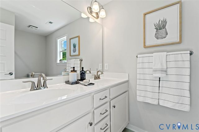 10472 Meyers Park Dr, Ashland, VA 23005