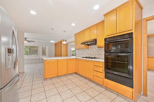 18135 Quail Mountain Ct, Applegate, CA 95703