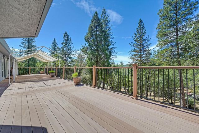 18135 Quail Mountain Ct, Applegate, CA 95703