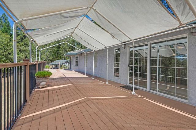 18135 Quail Mountain Ct, Applegate, CA 95703