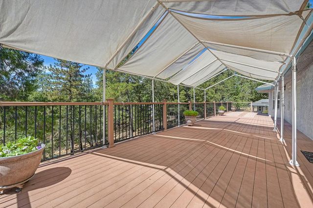 18135 Quail Mountain Ct, Applegate, CA 95703