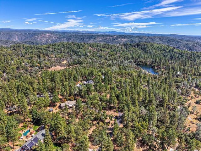 18135 Quail Mountain Ct, Applegate, CA 95703