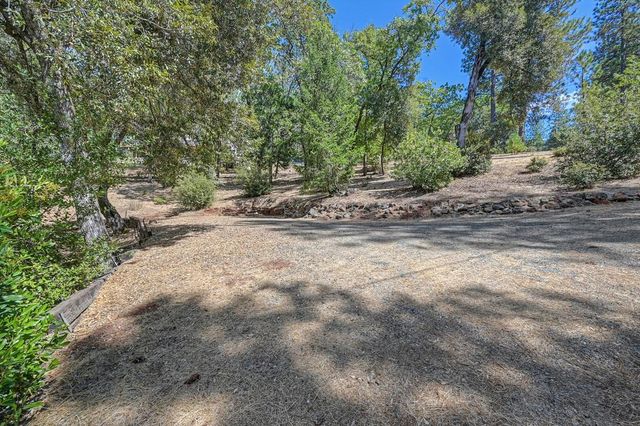 18135 Quail Mountain Ct, Applegate, CA 95703