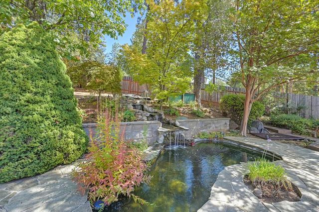 18135 Quail Mountain Ct, Applegate, CA 95703