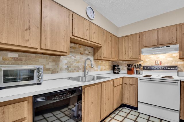 1420 OCEAN Way 7D, Jupiter, FL 33477