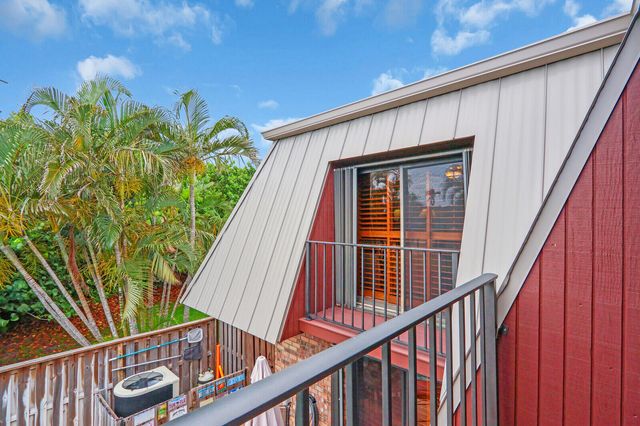 1420 OCEAN Way 7D, Jupiter, FL 33477