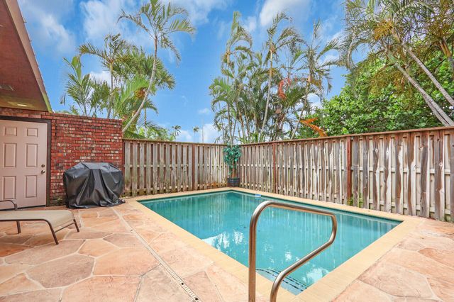1420 OCEAN Way 7D, Jupiter, FL 33477