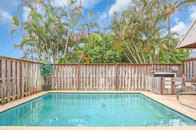 1420 OCEAN Way 7D, Jupiter, FL 33477