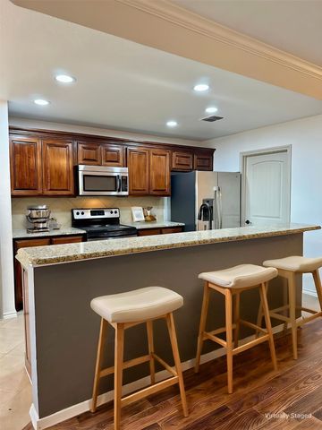 8110 Toltec Court, Arlington, TX 76002