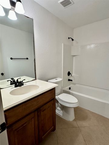 8110 Toltec Court, Arlington, TX 76002