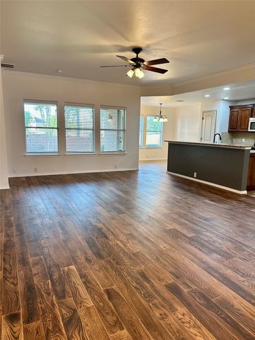 8110 Toltec Court, Arlington, TX 76002