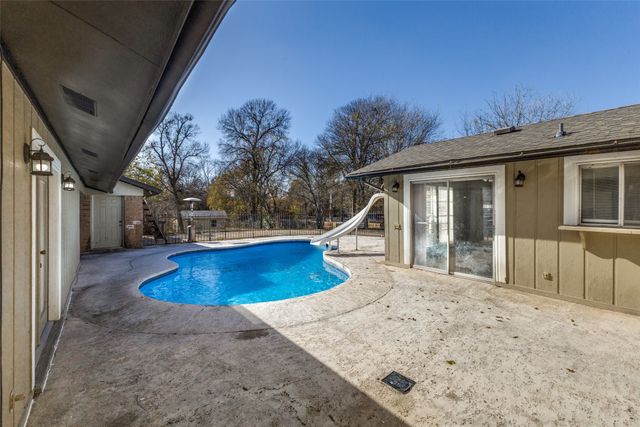 7001 Shannon Road, Mesquite, TX 75181