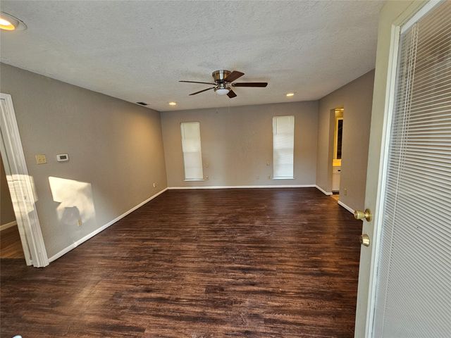 7001 Shannon Road, Mesquite, TX 75181