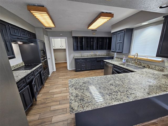 7001 Shannon Road, Mesquite, TX 75181