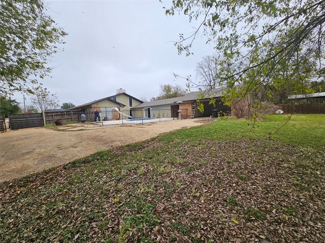 7001 Shannon Road, Mesquite, TX 75181