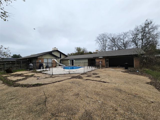 7001 Shannon Road, Mesquite, TX 75181