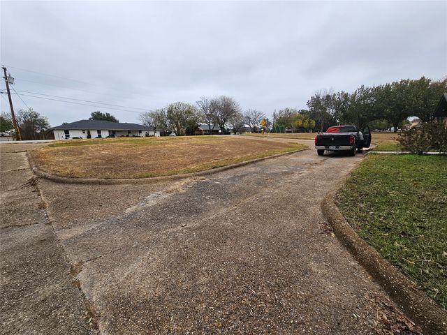 7001 Shannon Road, Mesquite, TX 75181