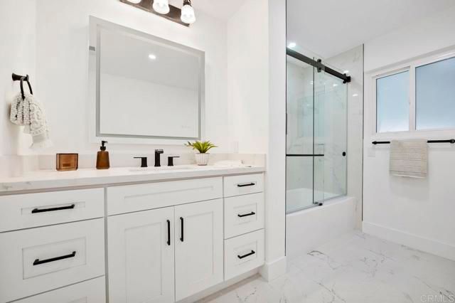 2537 Davis Avenue, Carlsbad, CA 92008