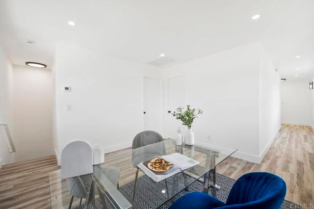 2537 Davis Avenue, Carlsbad, CA 92008