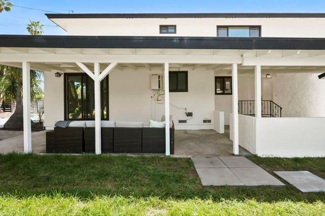 2537 Davis Avenue, Carlsbad, CA 92008