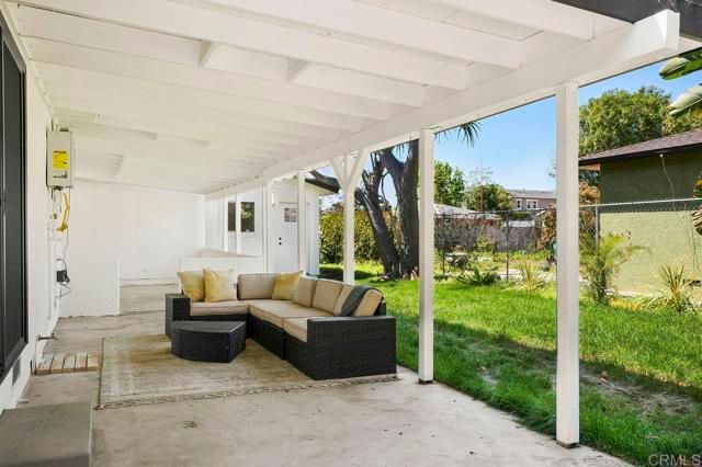 2537 Davis Avenue, Carlsbad, CA 92008