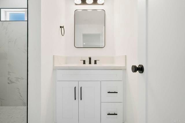 2537 Davis Avenue, Carlsbad, CA 92008