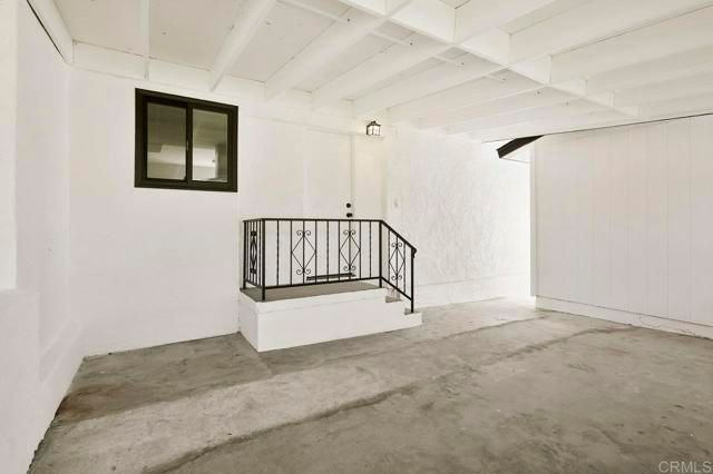 2537 Davis Avenue, Carlsbad, CA 92008