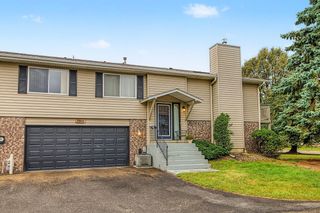 3901 Gershwin Avenue N, Oakdale, MN 55128