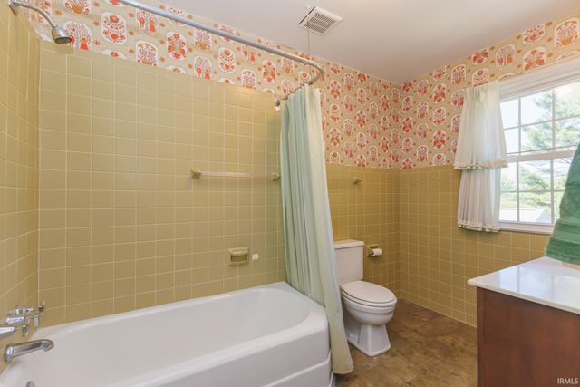 908 W Waid Avenue, Muncie, IN 47303