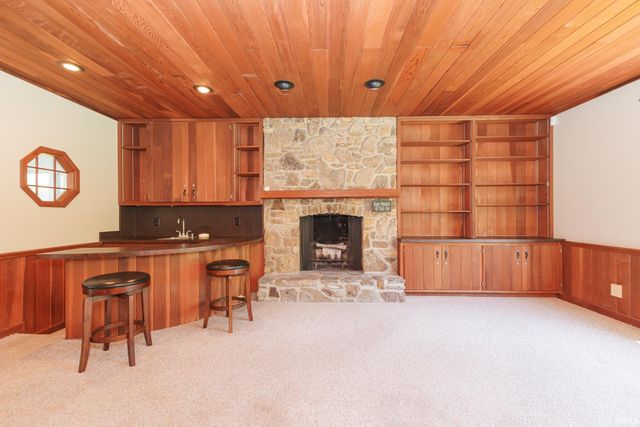 908 W Waid Avenue, Muncie, IN 47303