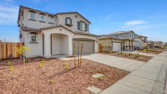 862 Telford Dr, Vacaville, CA 95687